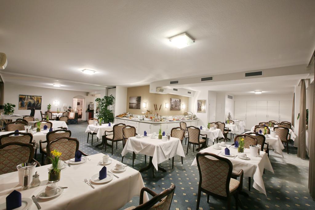 מונטבאור Hotel Am Peterstor מראה חיצוני תמונה